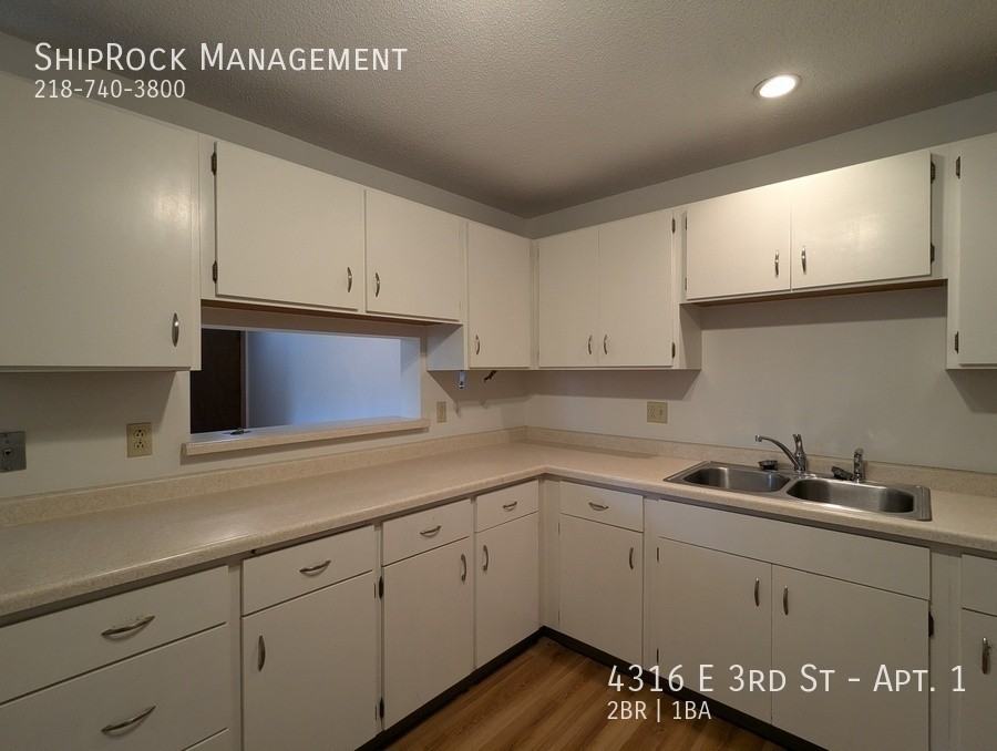 4316 E 3rd St #1 - Photo 4 of 15