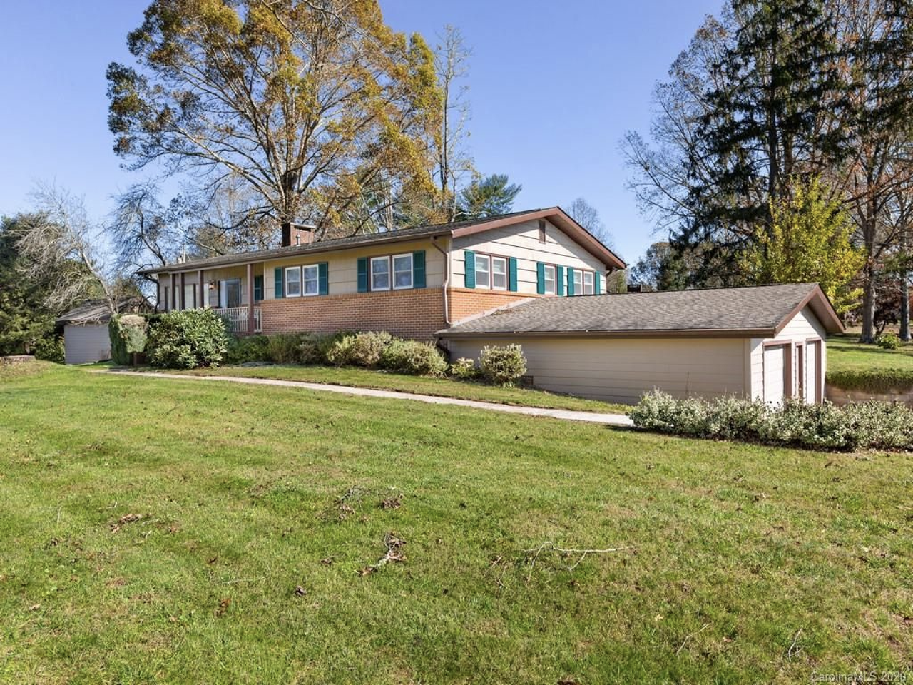 111 Clement Dr #NA - Photo 2 of 23
