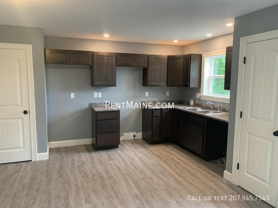 9 Twin Oak Dr - Photo 3 of 24