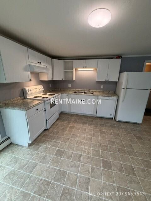 203 Center St #2 - Photo 2 of 14