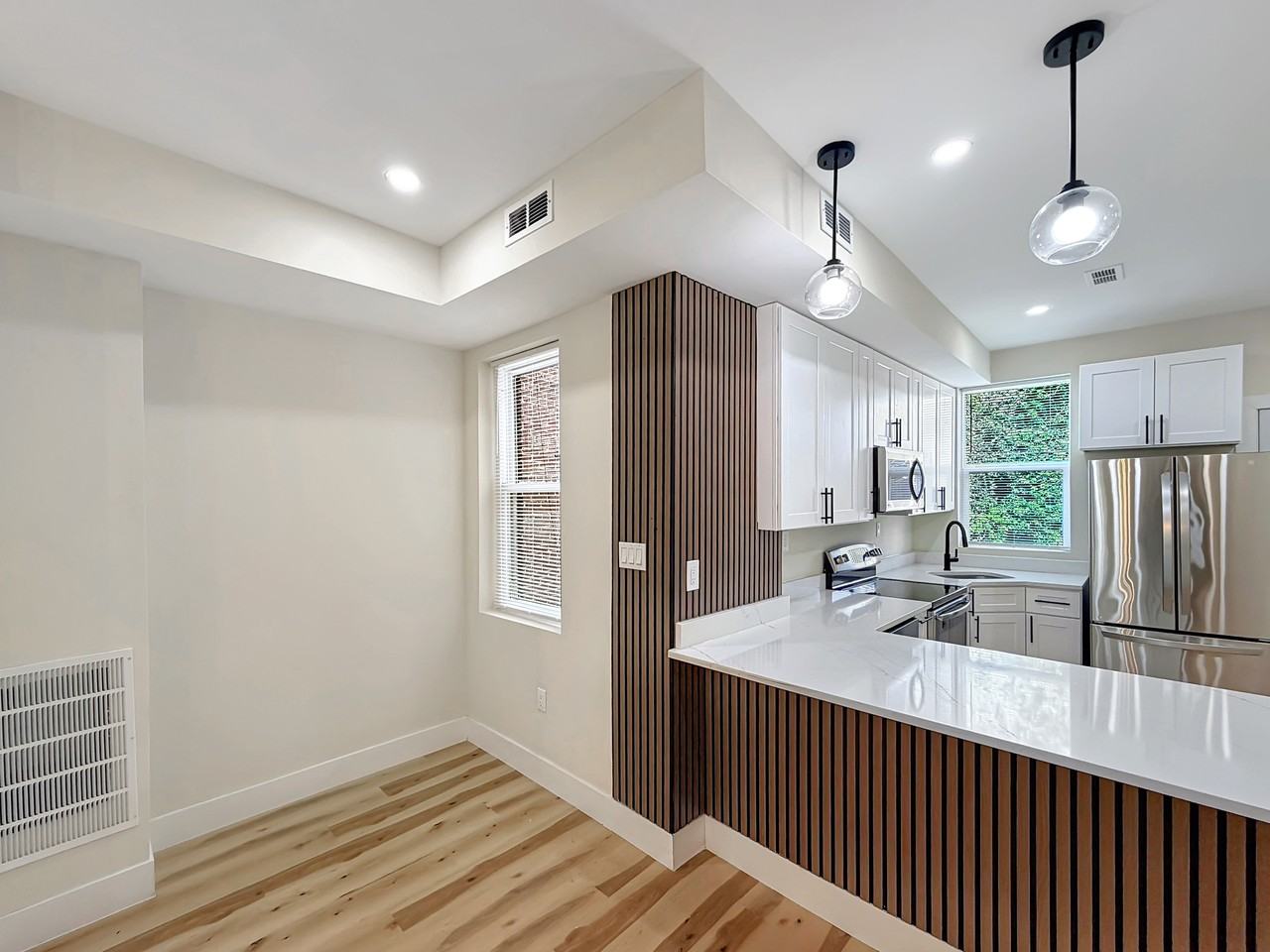2915 Kirk Ave - Photo 7 of 28