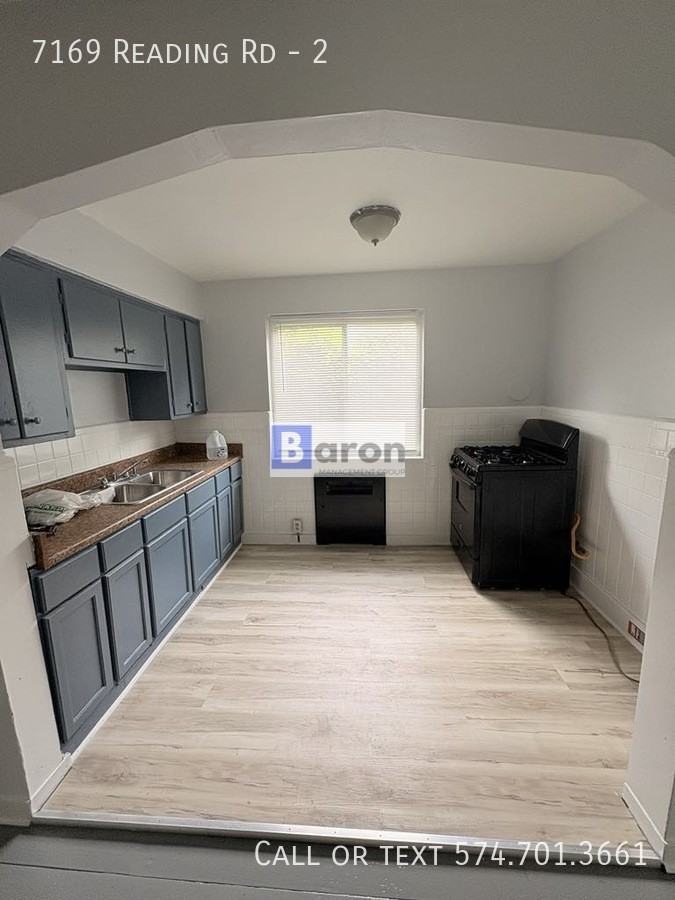 7169 Reading Rd #2 - Photo 7 of 8
