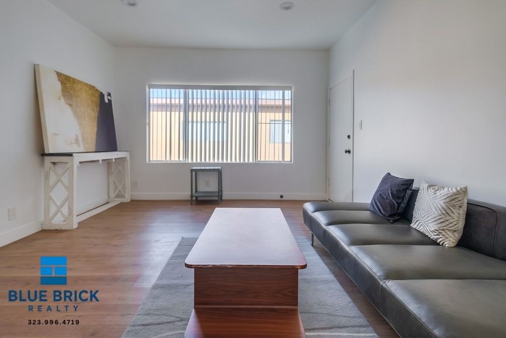 5312 Corteen Pl #16 - Photo 6 of 48