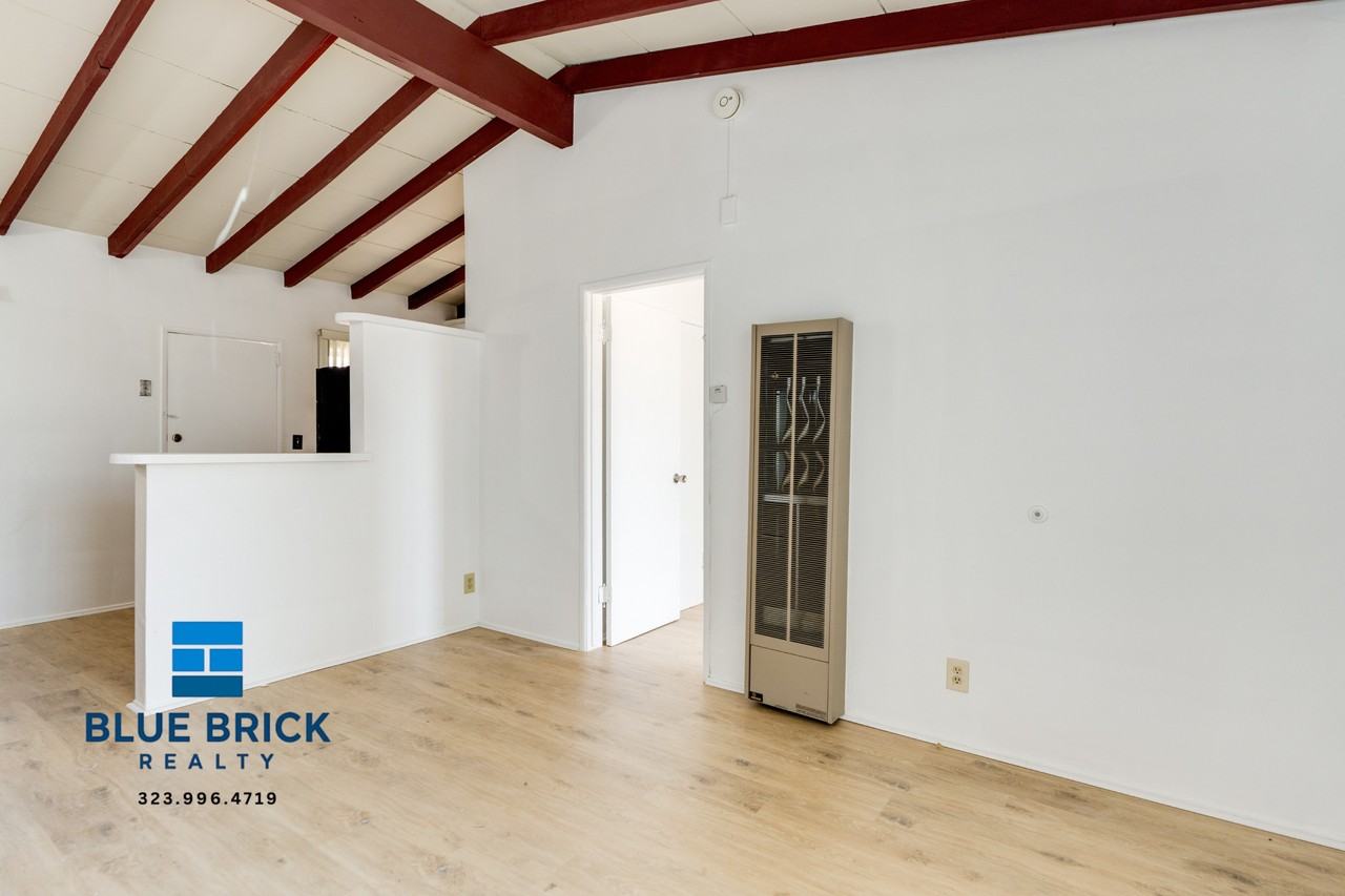 7910 Willis Ave #4 - Photo 3 of 16