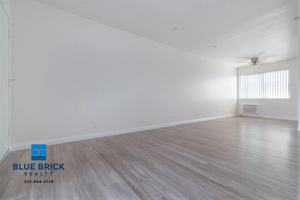 featured image of 14766 Delano St #11