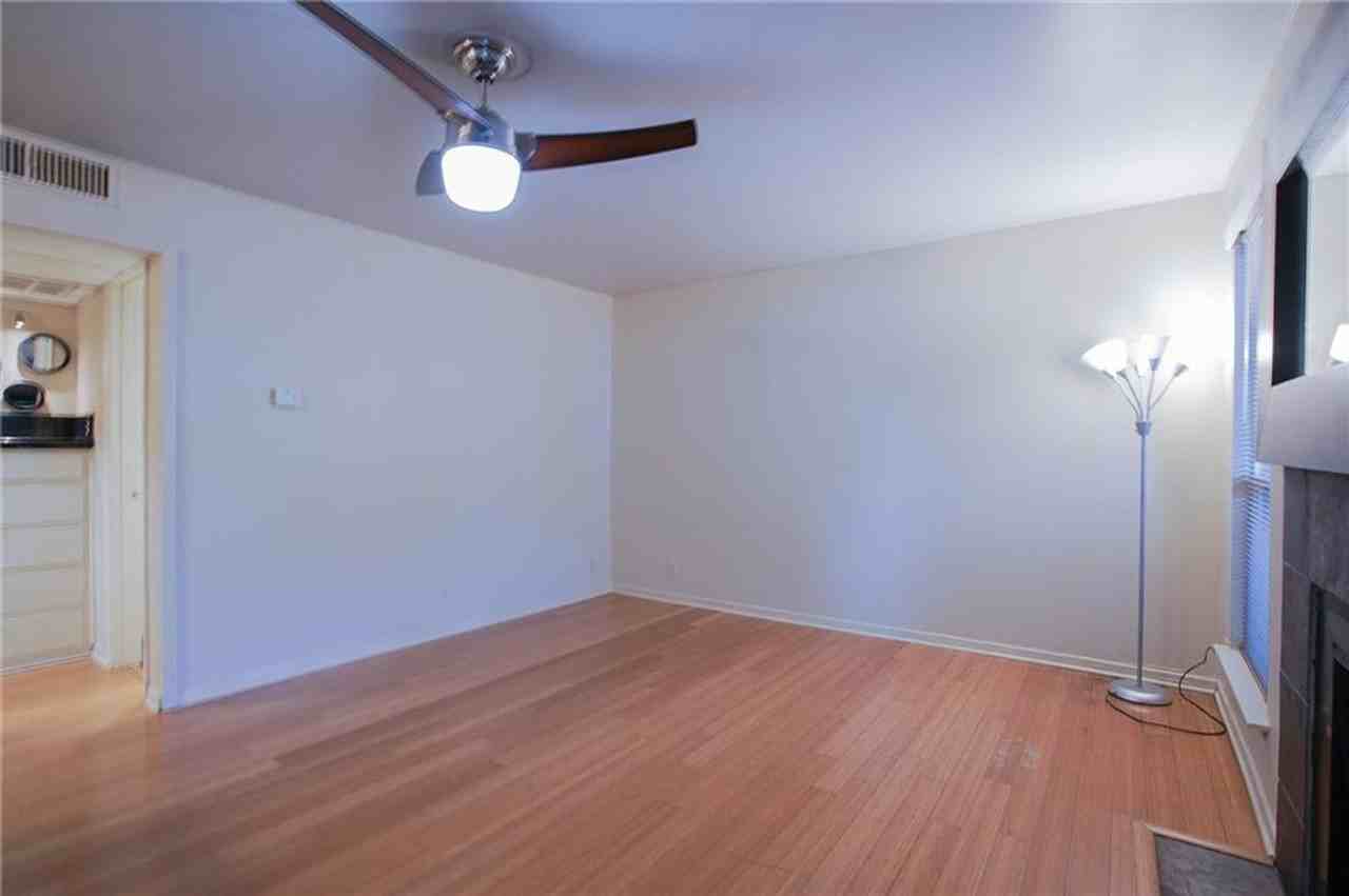 1000 W 26th St #103 - Photo 4 of 14