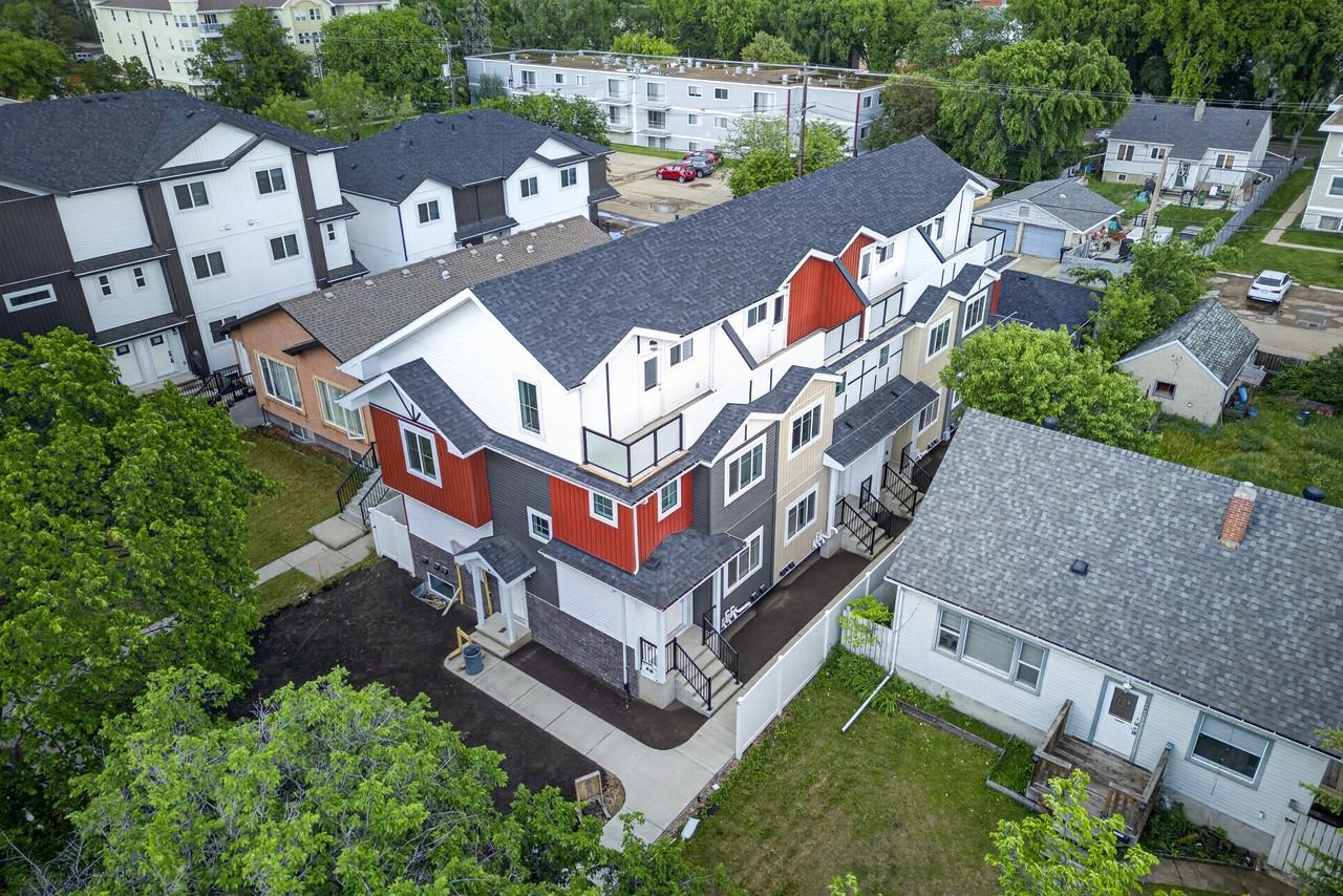 10821 112 Street Northwest - Photo 5 of 50