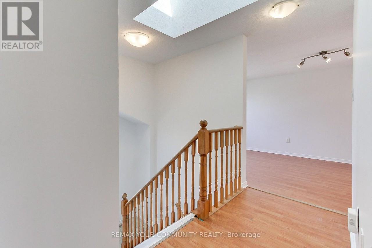 72 Ambler Bay - Photo 4 of 26