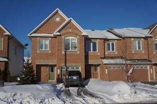 241 Hunterbrook St N - Photo 1 of 1