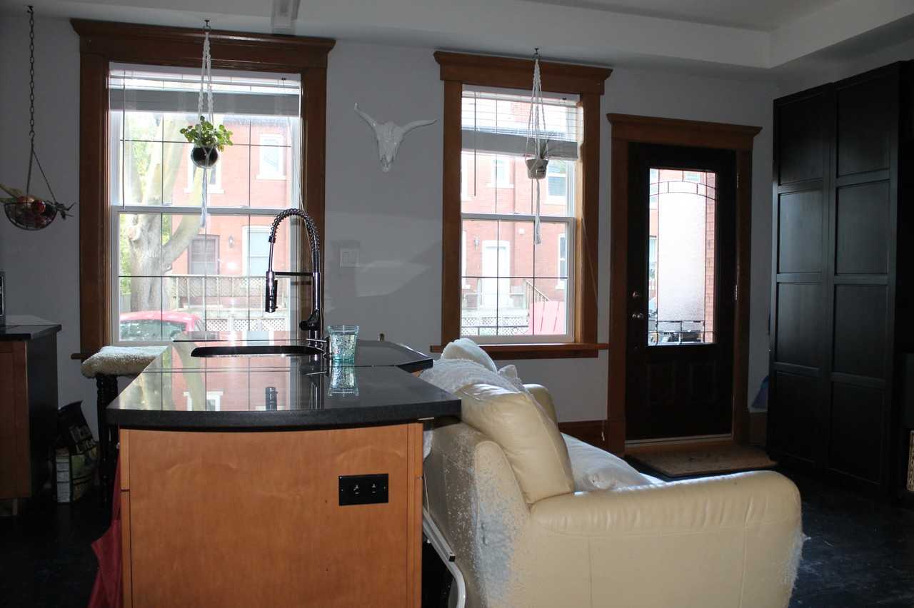 211B Paisley Street - Photo 3 of 7