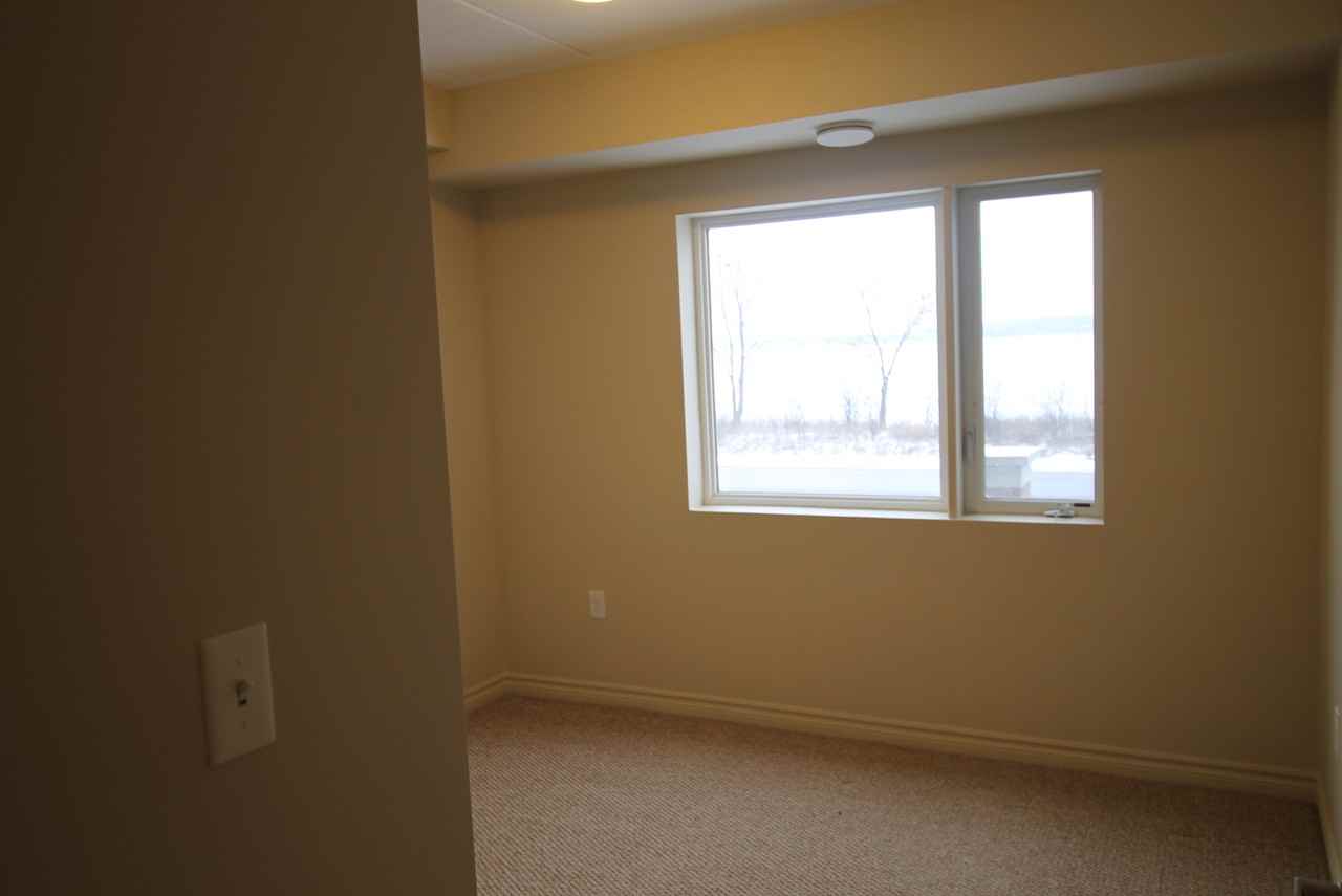 202-60 Lynnmore - Photo 6 of 8