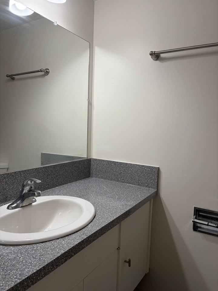 203 - Photo 5 of 14