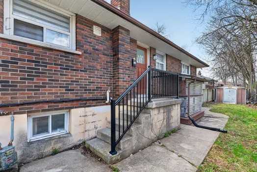 53 Nicklin Crescent Lower - Photo 5 of 29