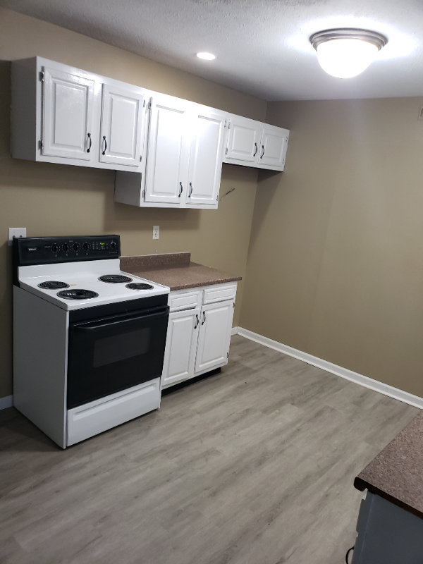 887 Arden Ave - Photo 3 of 24