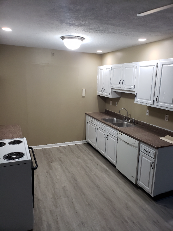887 Arden Ave - Photo 4 of 24
