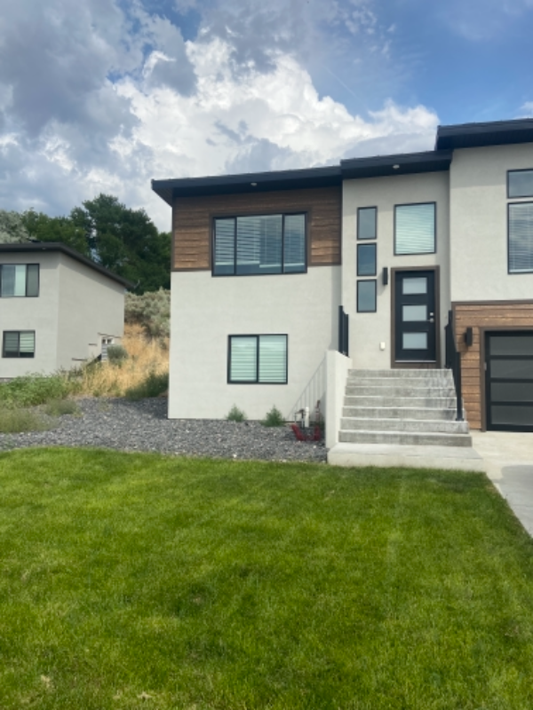 1467 Surprise Valley Rd - Photo 2 of 17