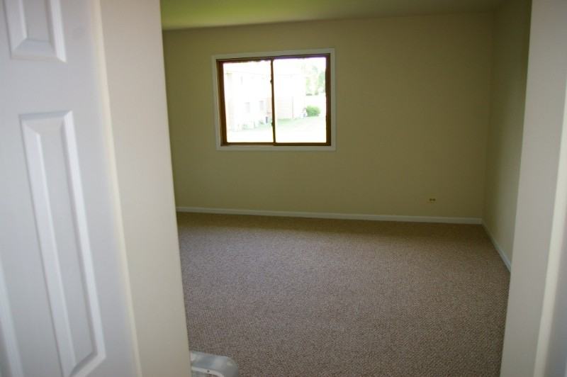 315 Creekside Dr #A - Photo 7 of 37