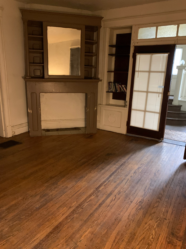 945 W William St #1stFL - Photo 7 of 12