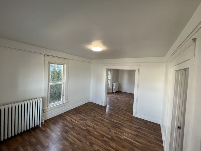 1608 Hayes Ave - Photo 3 of 13