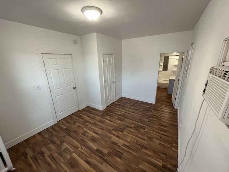 1608 Hayes Ave - Photo 6 of 13