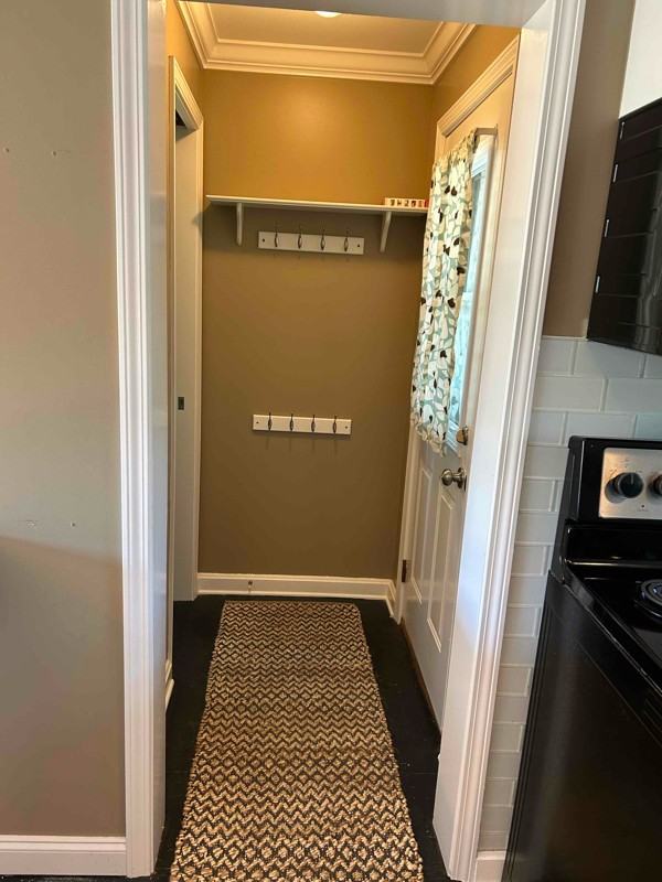4503 Woodlawn Pike - Photo 6 of 15