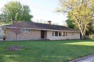 featured image of 125 Pleasant Ave