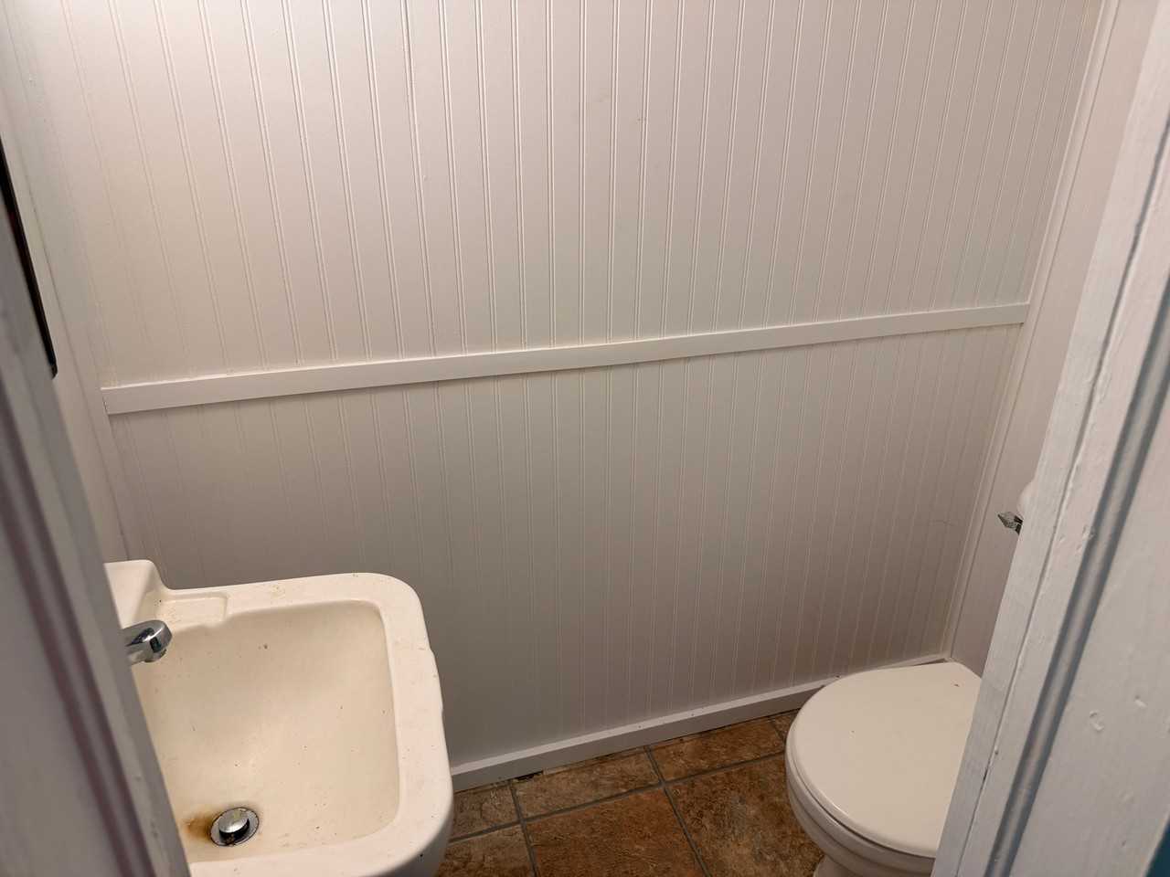 1715 E Main St #2 - Photo 3 of 10