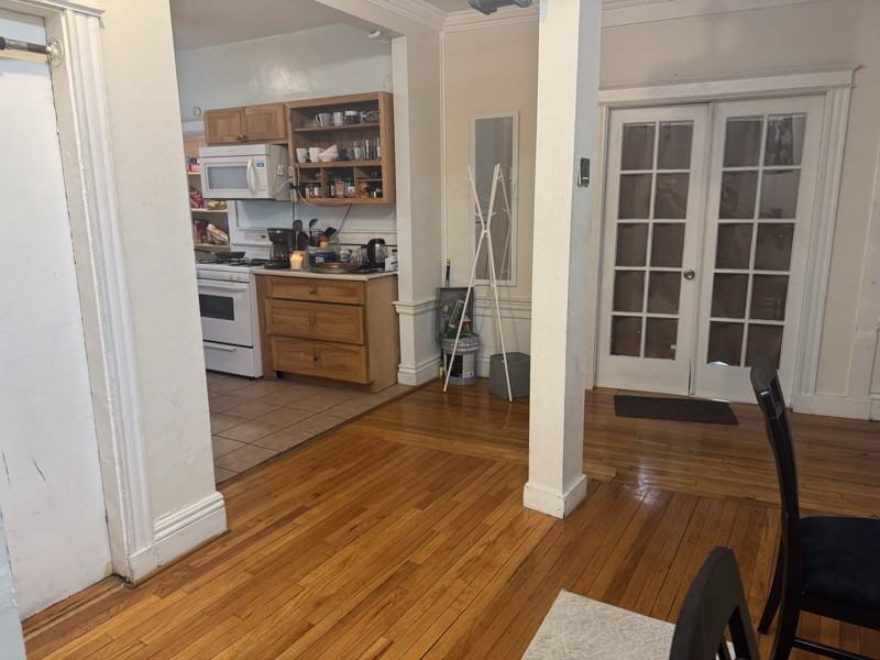 1657 Commonwealth Ave - Photo 5 of 14