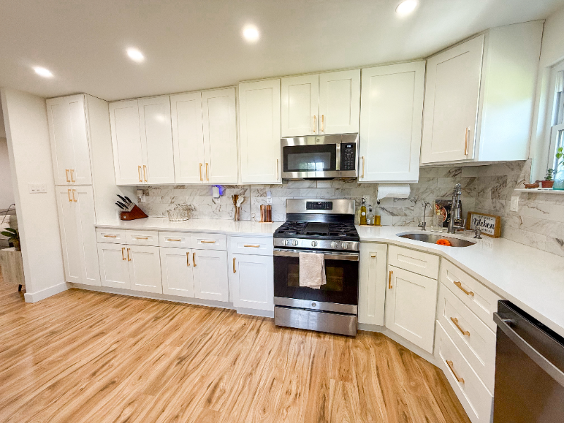 3300 Johns Ct #3302 - Photo 3 of 9