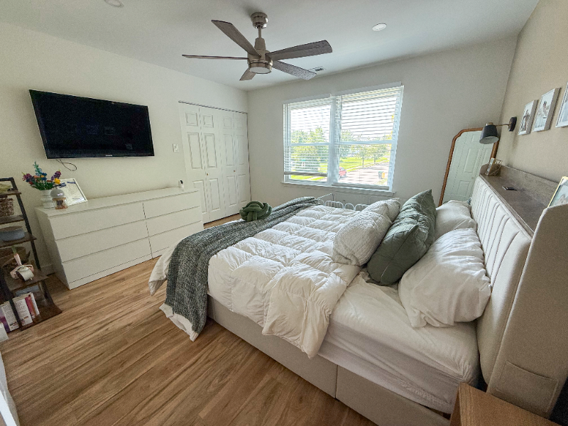 3300 Johns Ct #3302 - Photo 7 of 9