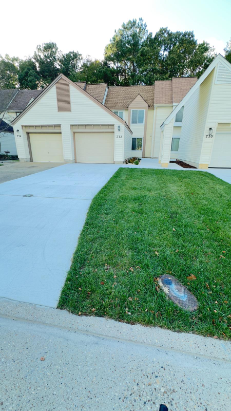 732 Hecate Dr - Photo 2 of 21
