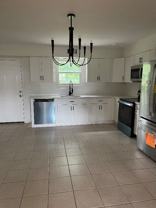 1809 Chestnut St - Photo 1 of 1