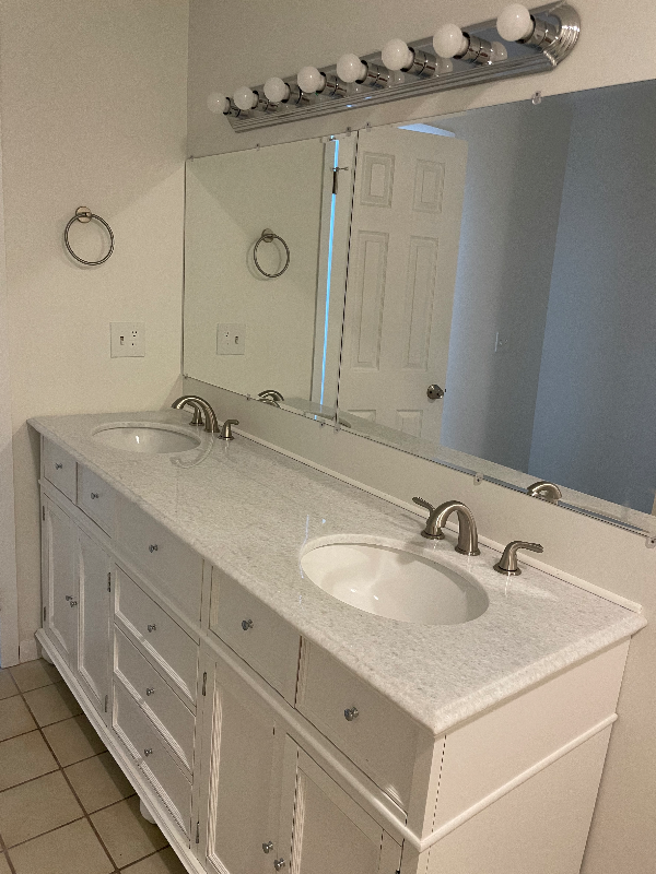 1809 Chestnut St - Photo 4 of 8