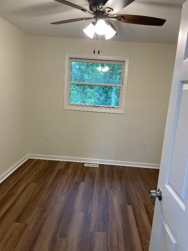 1809 Chestnut St - Photo 7 of 8