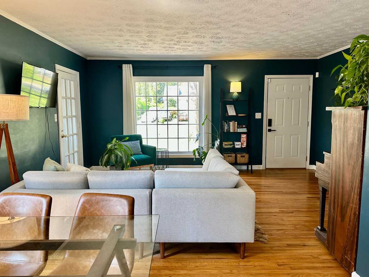 1790 Cecilia Dr Se - Photo 3 of 14