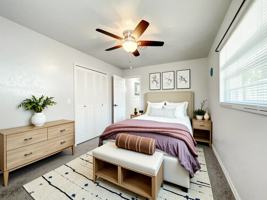 featured image of 877 Park Manor Dr #A