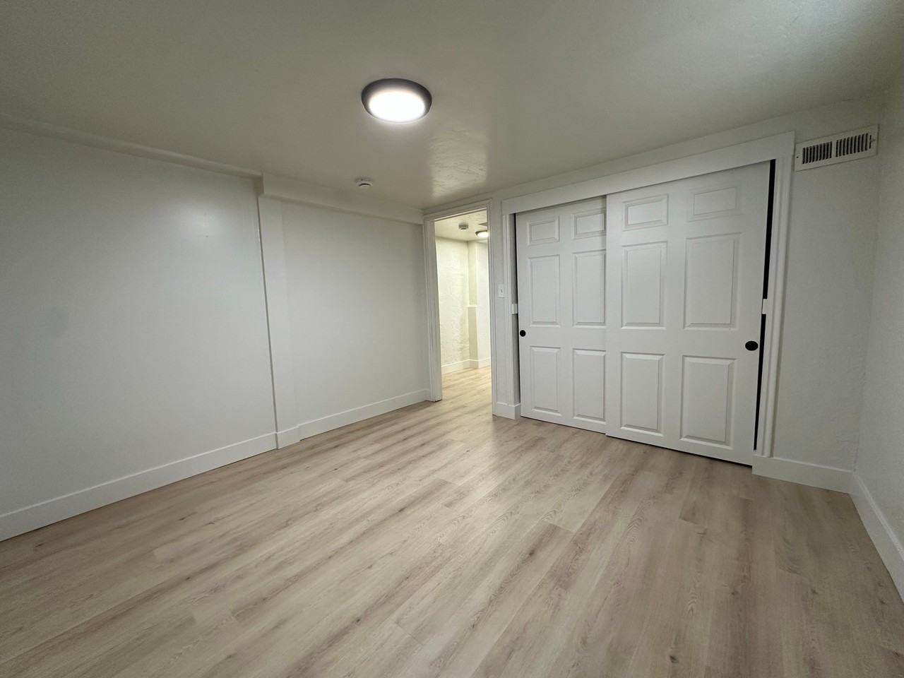 3128 S St - Photo 2 of 10