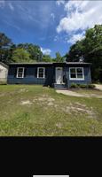 featured image of 2641 Village Green Ln