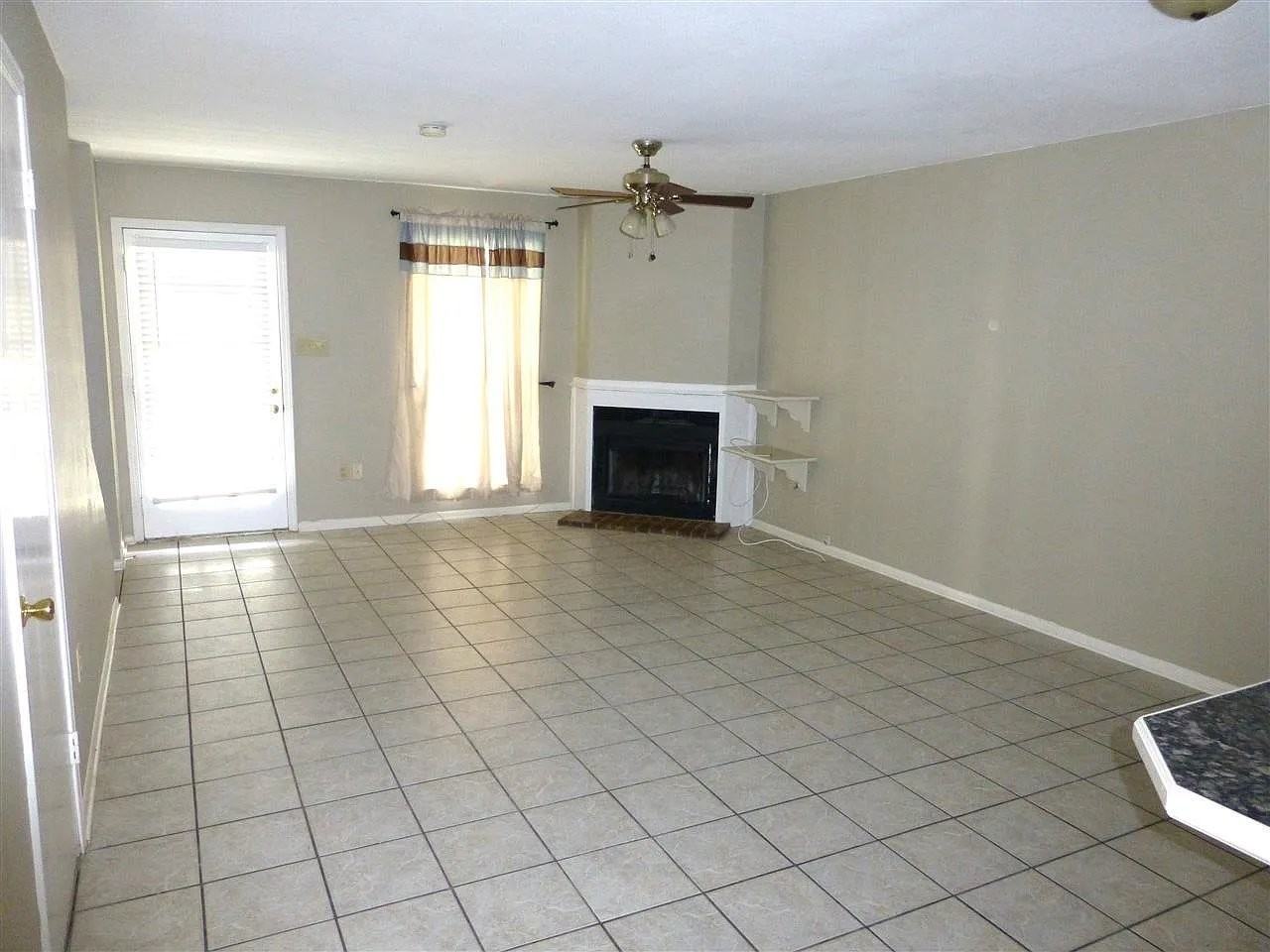 4356 Stumberg Ln - Photo 7 of 14