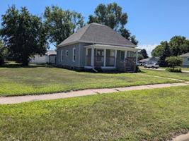 featured image of 1405 H Ave
