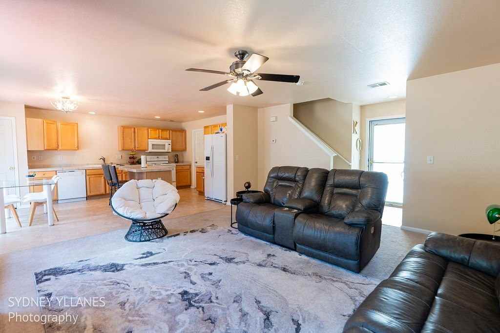 5374 S Quatar Cir - Photo 4 of 21