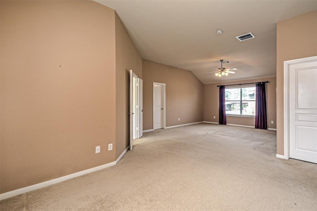 9322 Steam Springs Dr - Photo 6 of 11