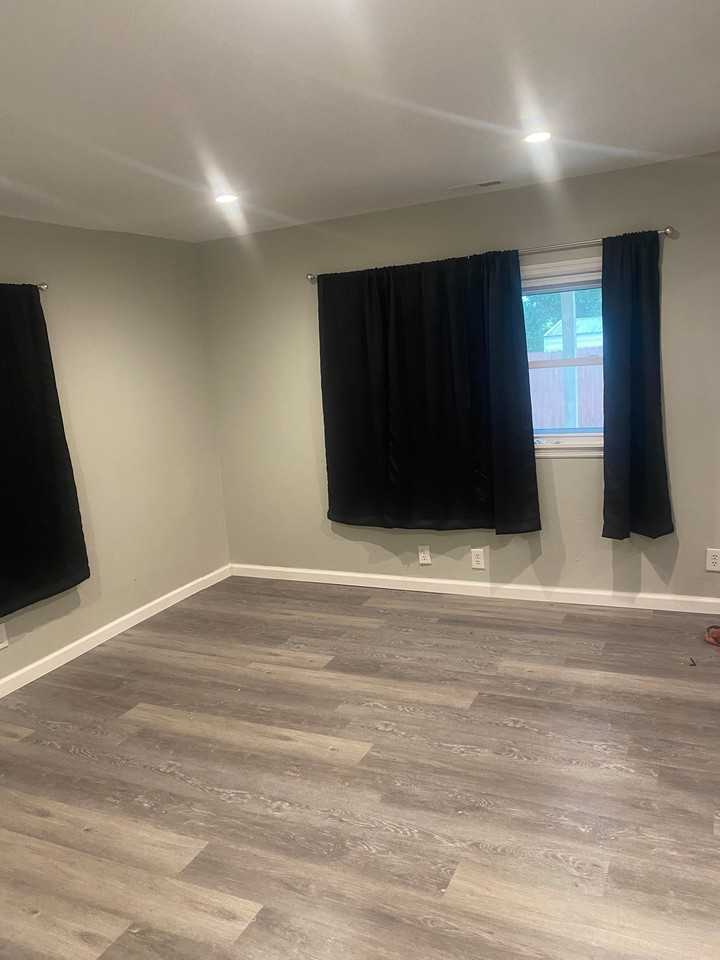 211 Lafayette St Nw - Photo 4 of 12