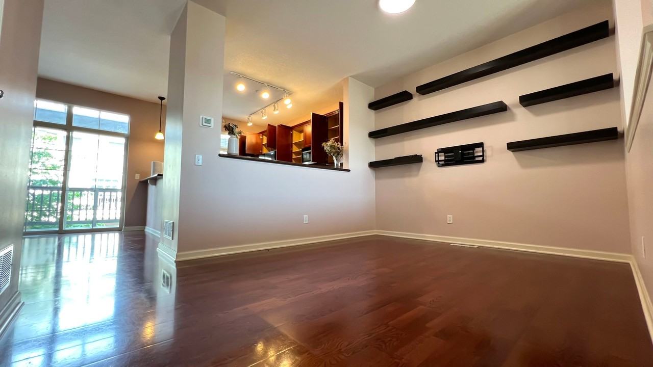 8136 Main St N - Photo 2 of 12