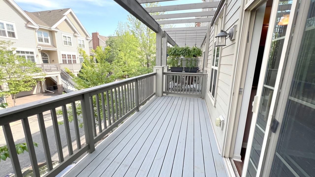 8136 Main St N - Photo 5 of 12