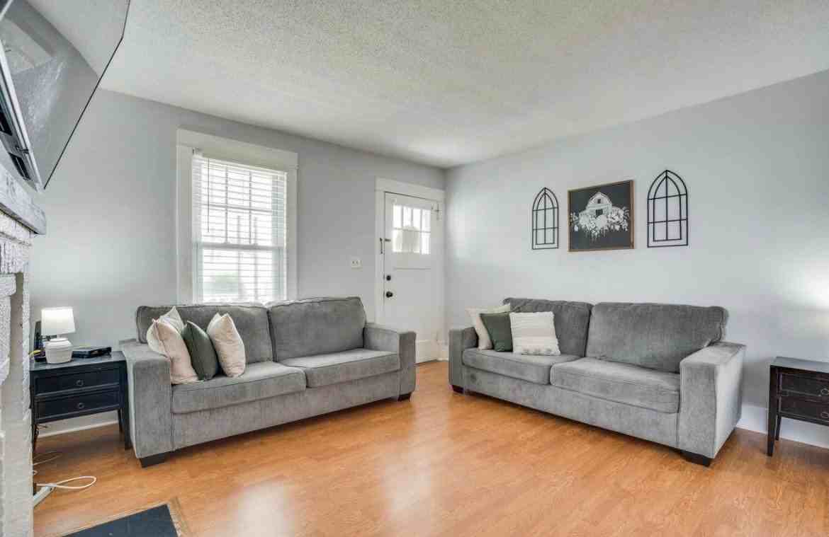 260 Lexington Ave - Photo 3 of 28
