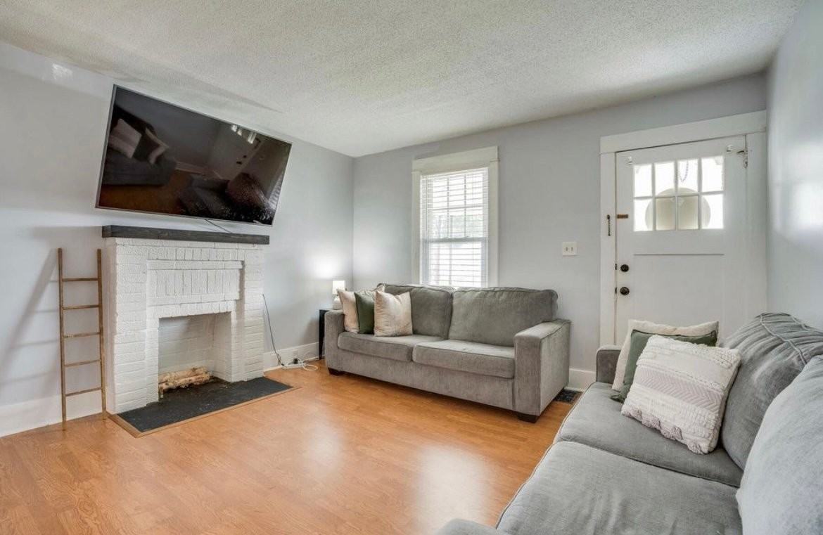 260 Lexington Ave - Photo 4 of 28