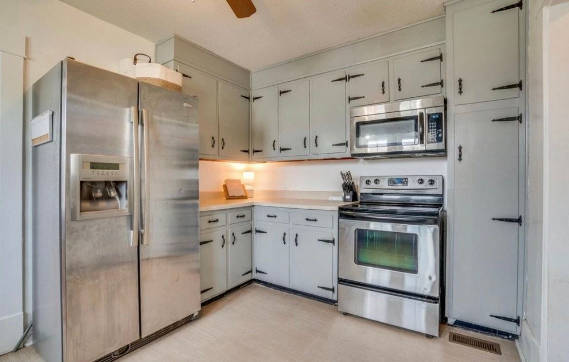 260 Lexington Ave - Photo 5 of 28