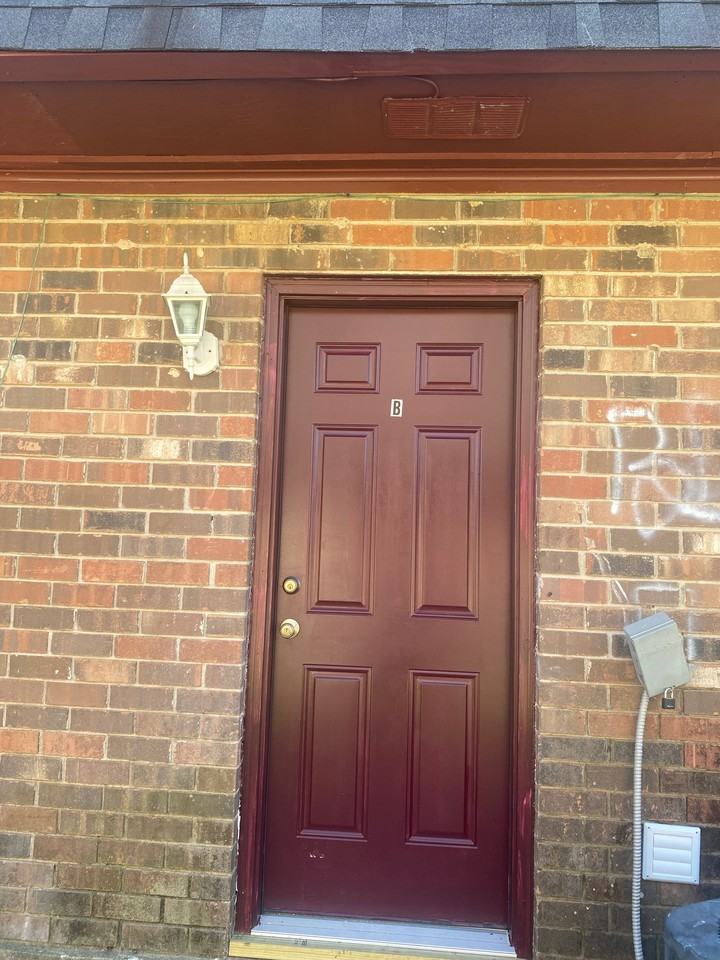 103 Barracks St #B - Photo 2 of 10