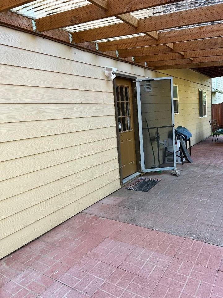 506 Madison St - Photo 2 of 9